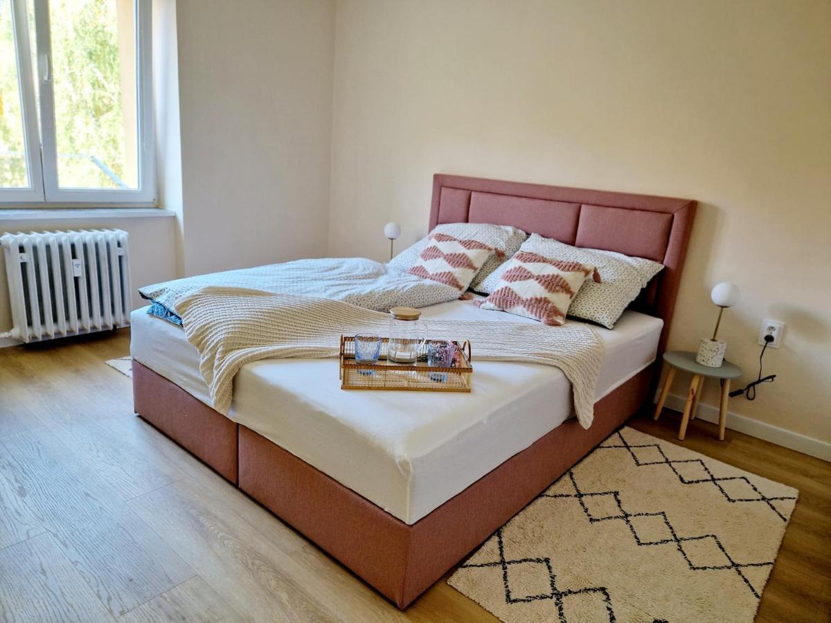City Center Apartment - Self Check-In Spišská Nová Ves 외부 사진