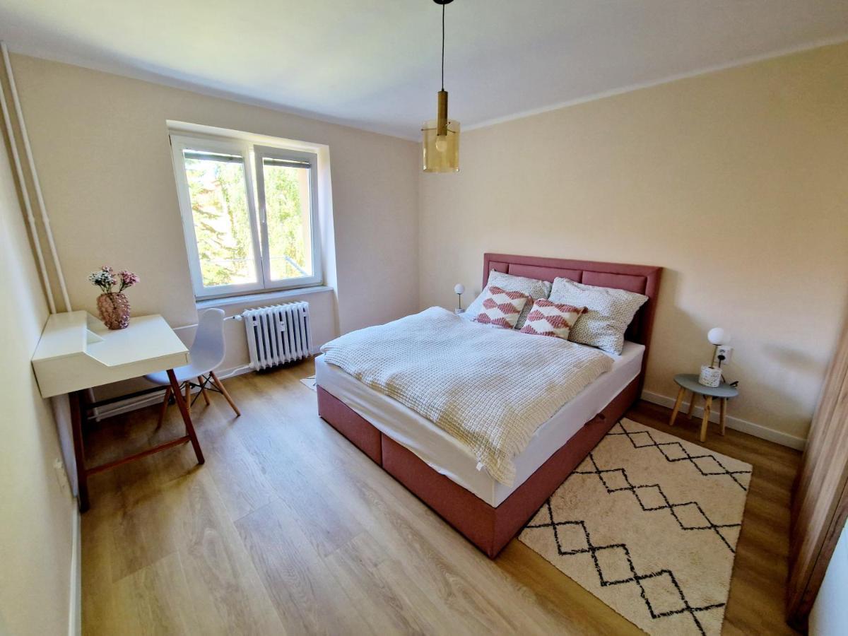 City Center Apartment - Self Check-In Spišská Nová Ves 외부 사진