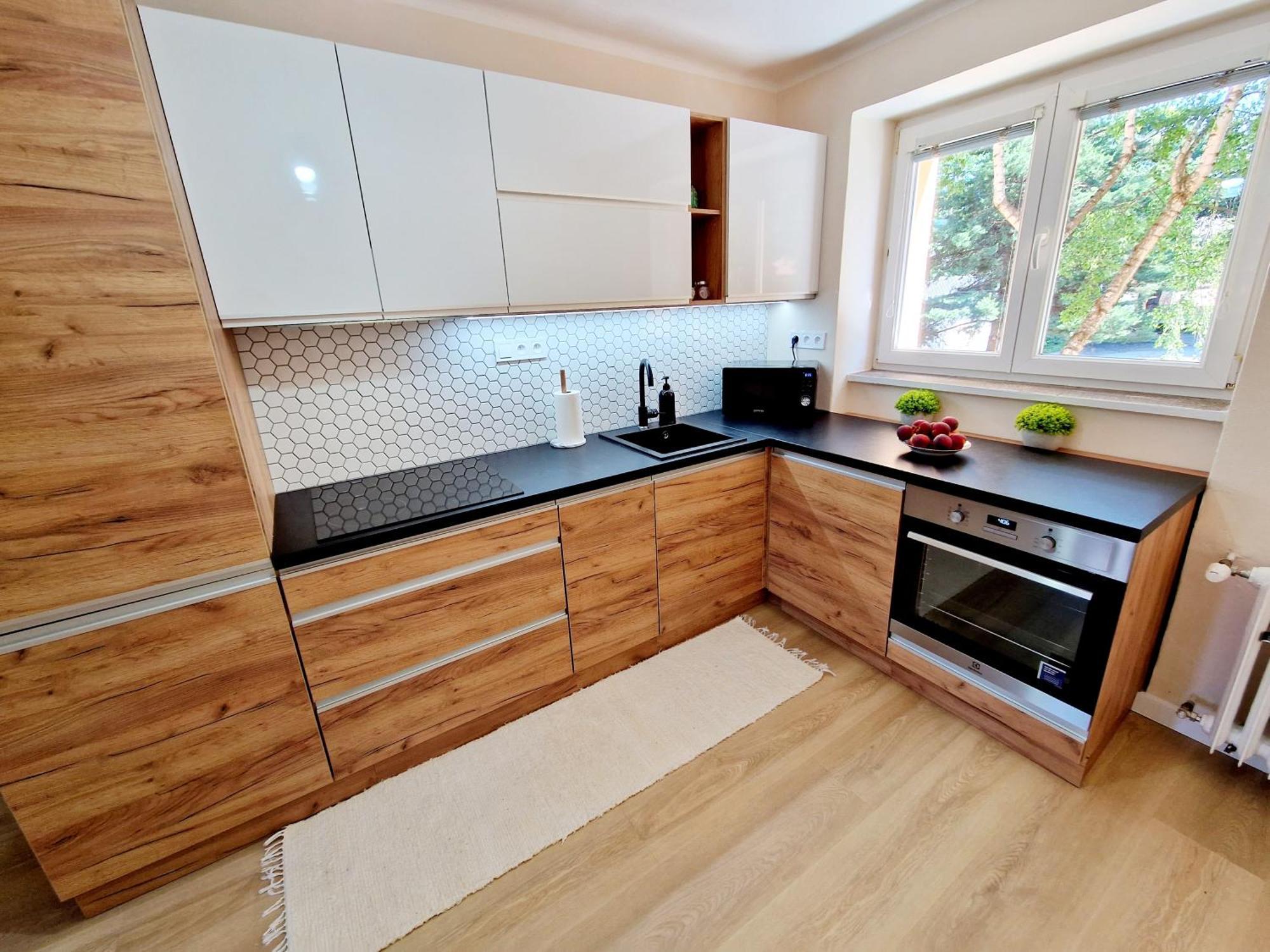 City Center Apartment - Self Check-In Spišská Nová Ves 외부 사진